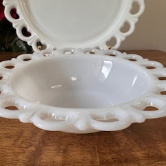 Vintage Milk Glass‎ Lace Edge Bowl Platter Set Westmoreland Style Open Loop Rim - Picture 2 of 6